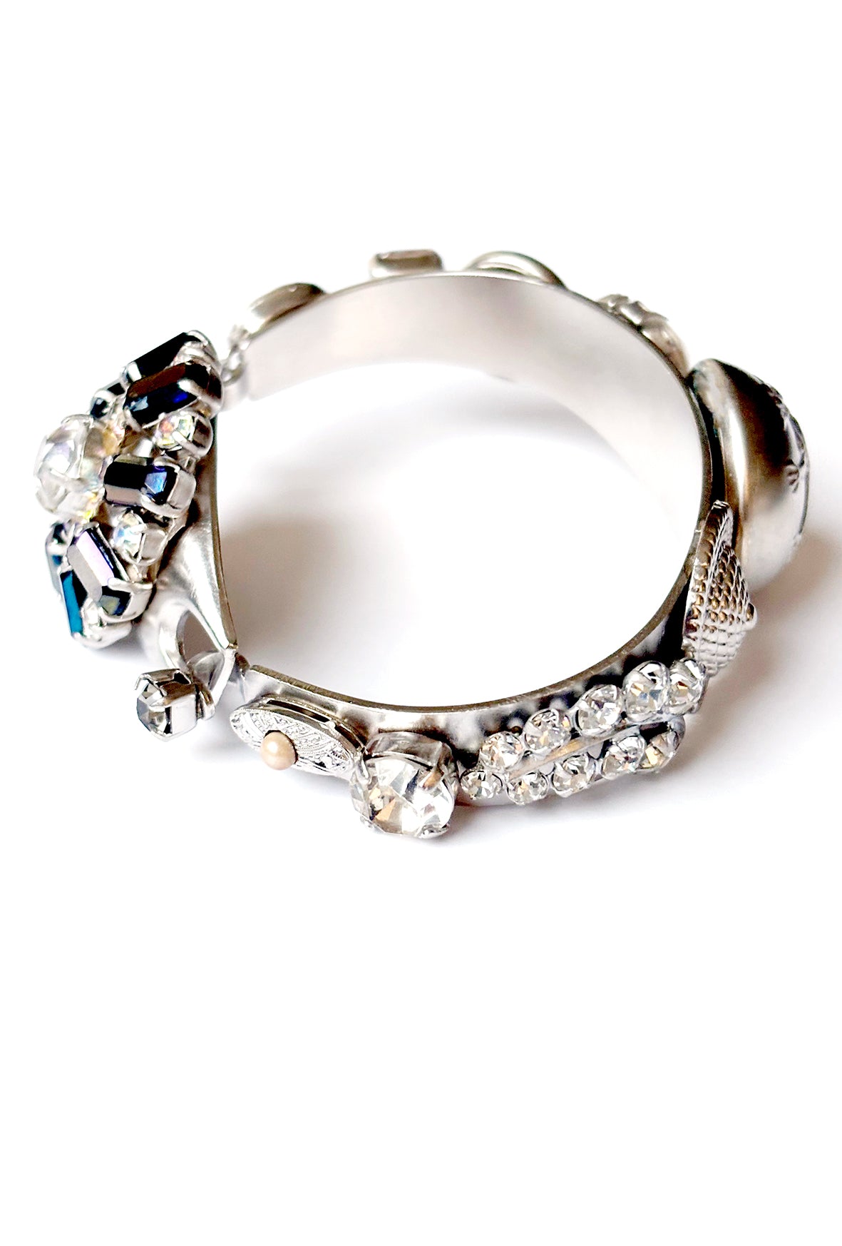 Luna cuff NEW IN