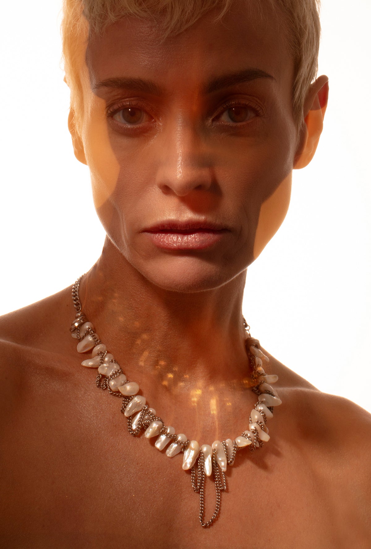 Rocky Pearl Necklace Full