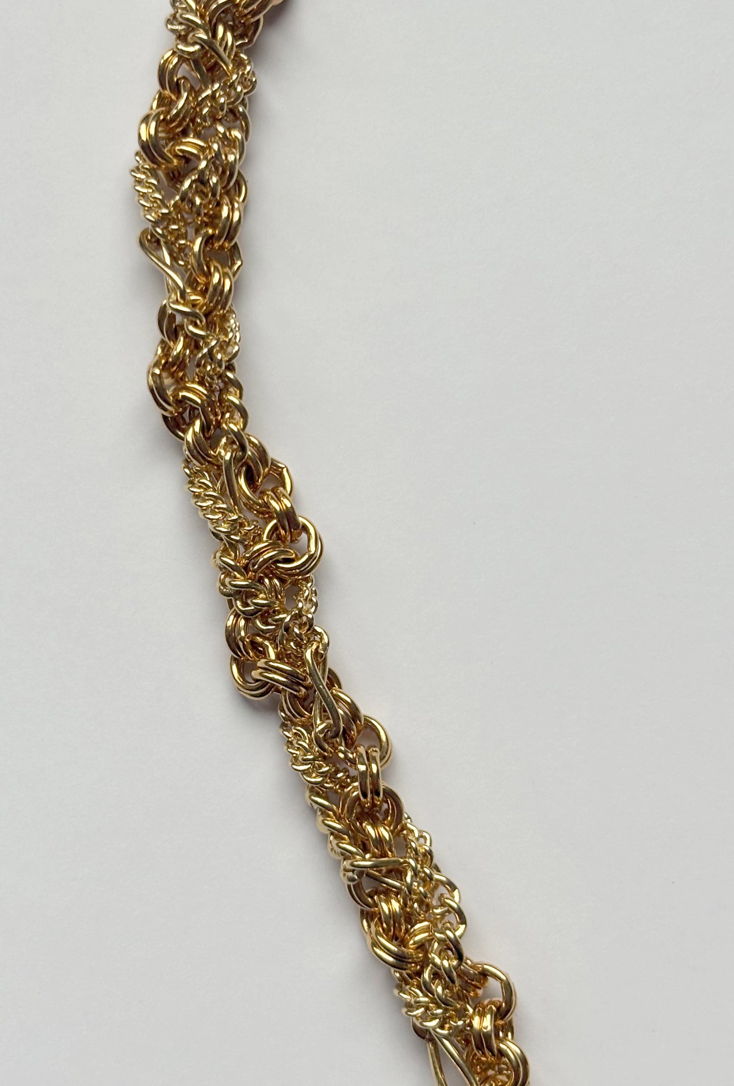 Dangler necklace gold