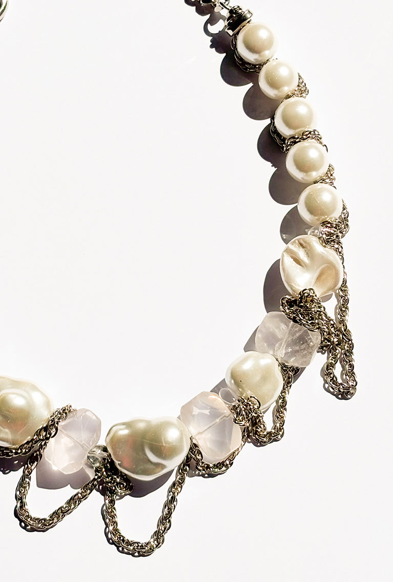 Rocky pearl necklace bold