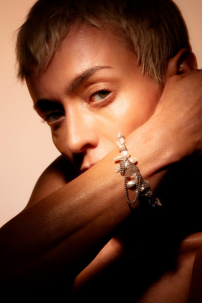 Rocky pearl bracelet